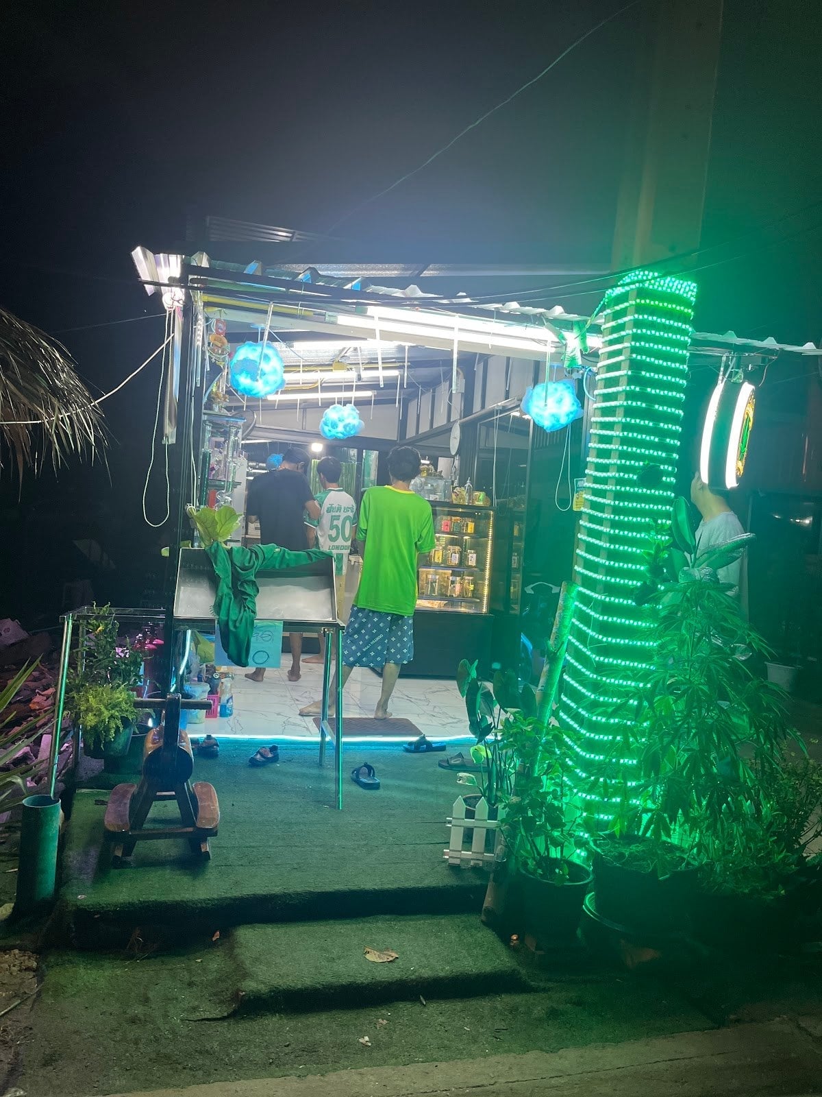Ran Bi Khx Saphan