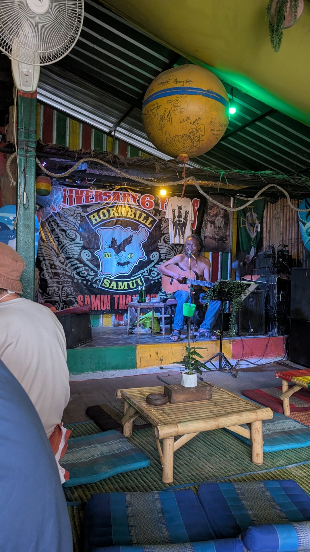 Stoned Bar