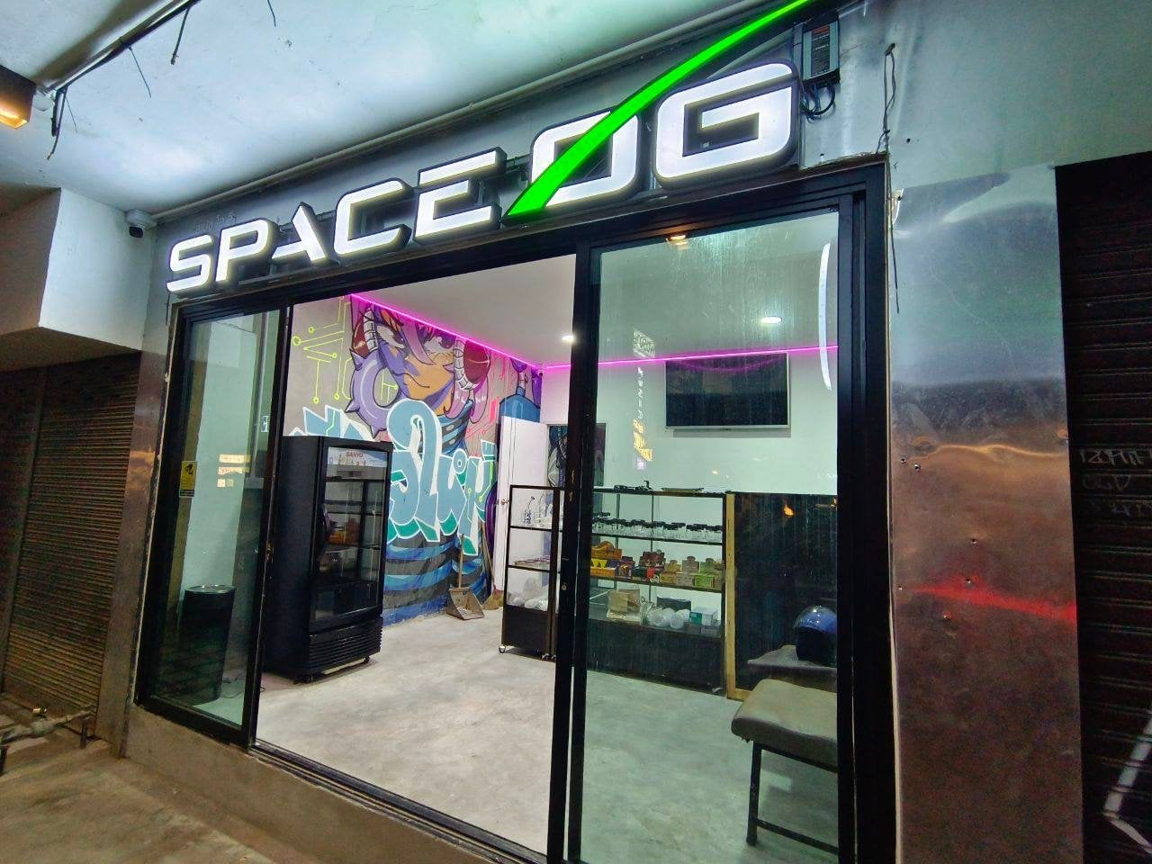 Space OG Weed Shop