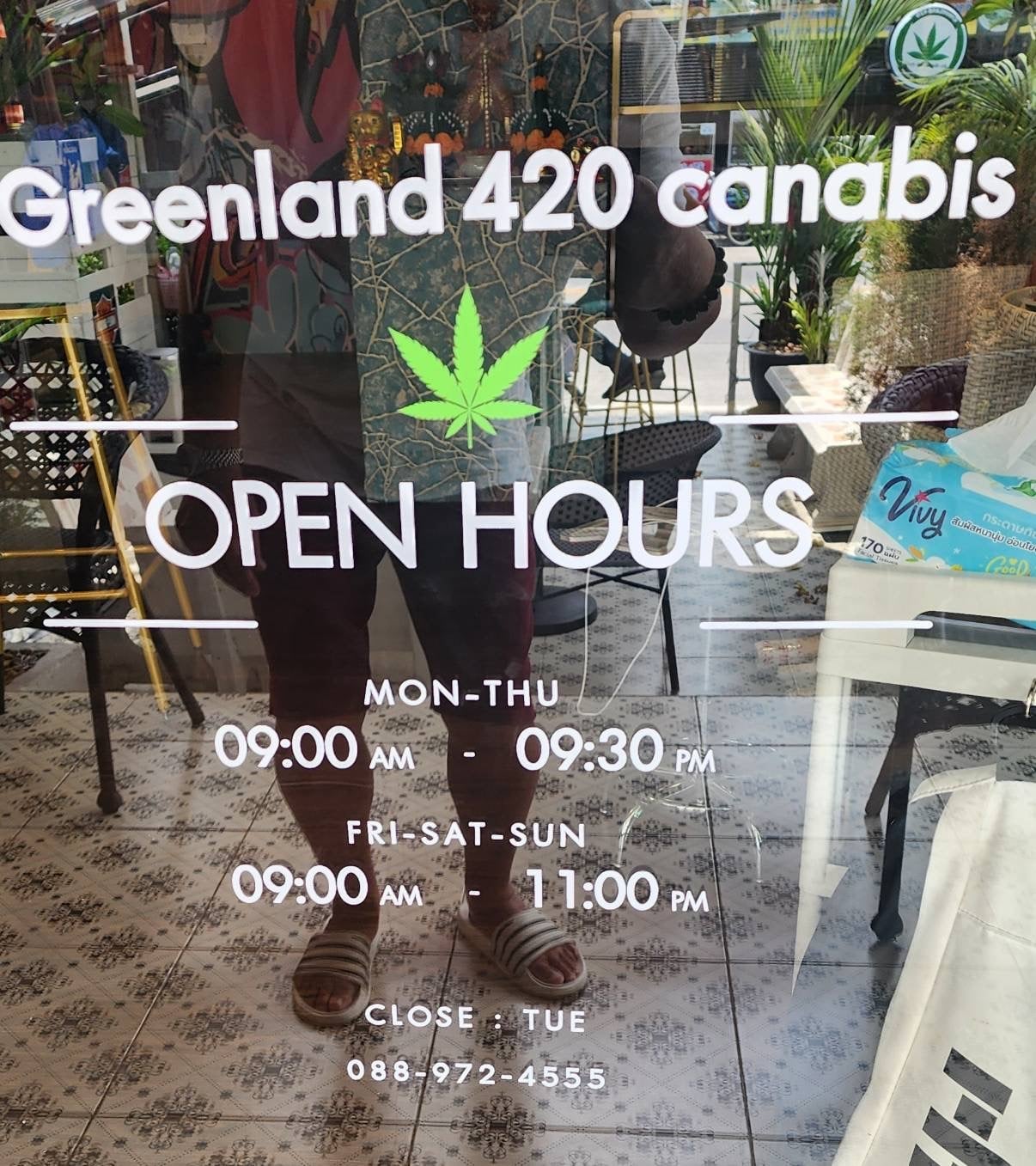 Weed-Greenland 420