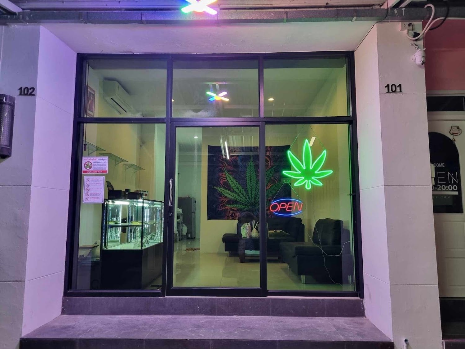 Happy Cannabis
