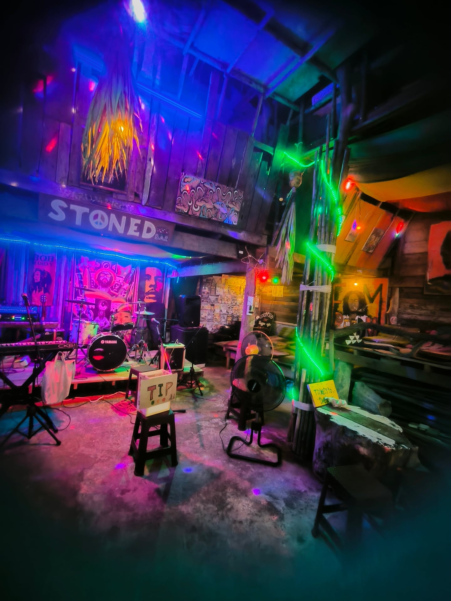 Stoned Bar