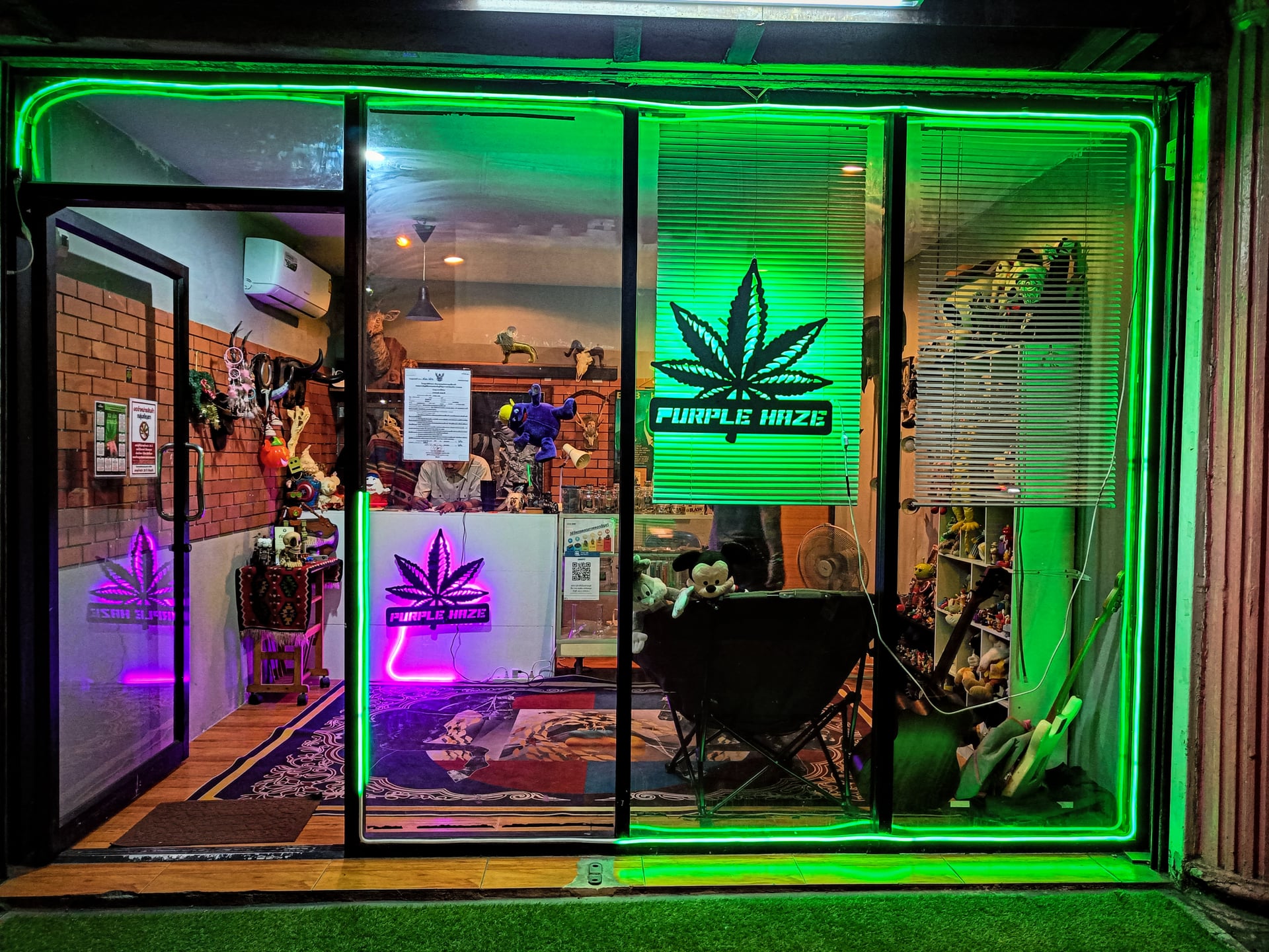 Greenlight Coffee & Weed