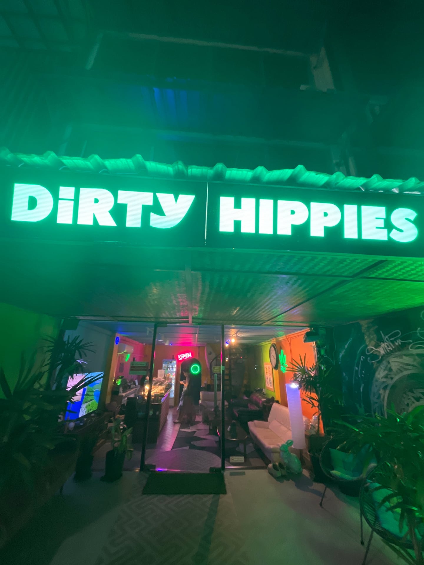 Cloud Nine Phuket - Bar & Lounge