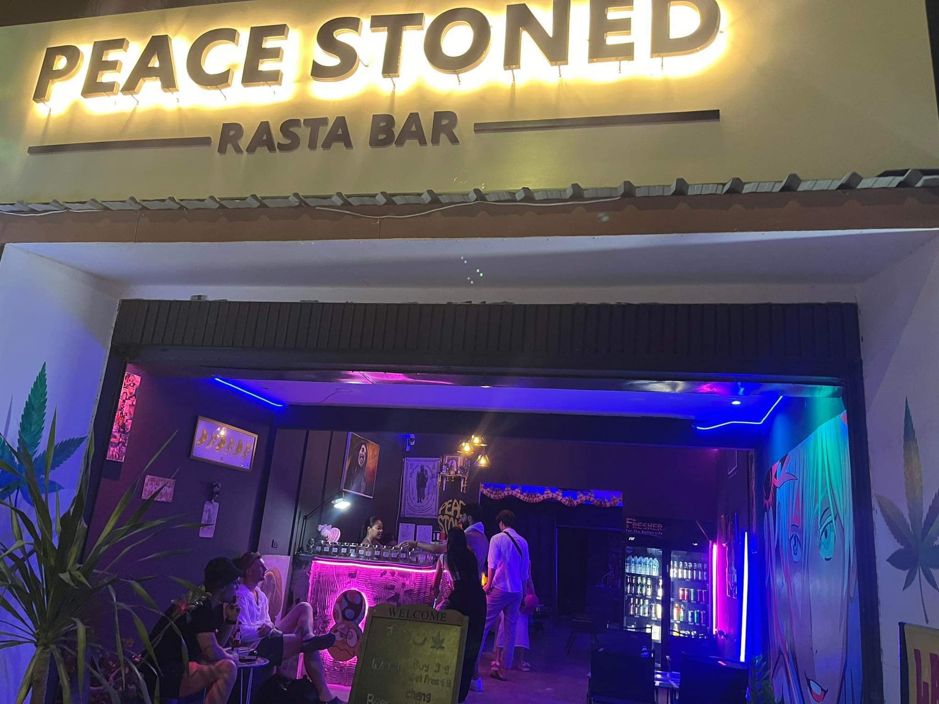 Peace Stoned Cannabis