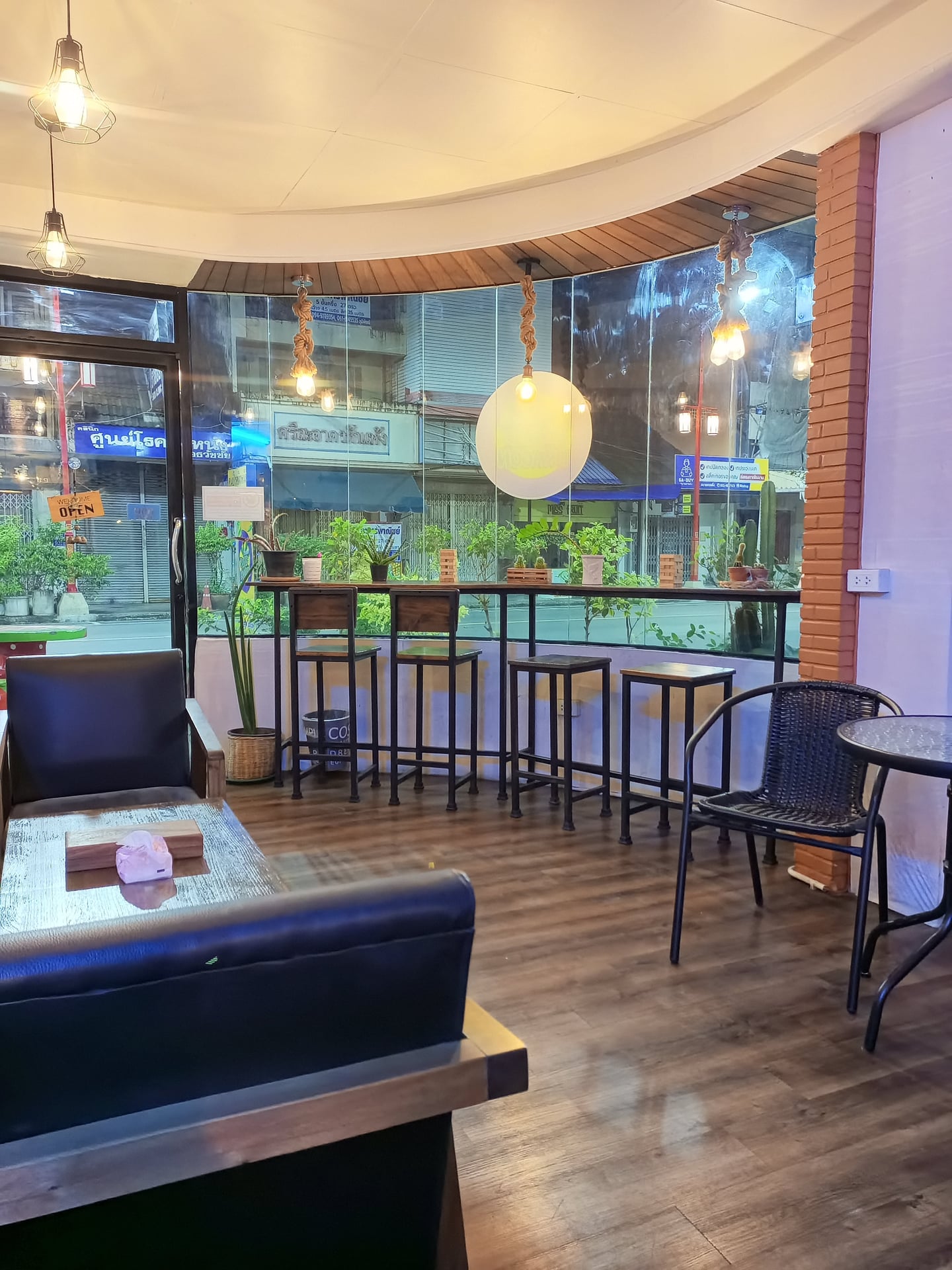 A Weed Cannabis Stores