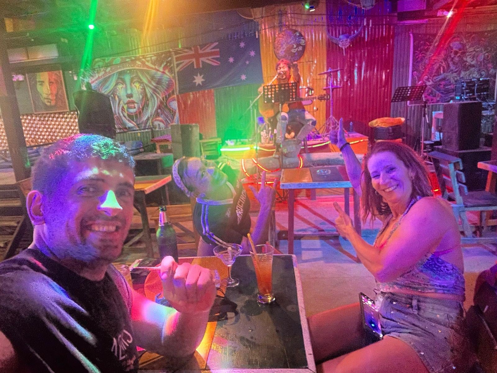 Stoned Bar