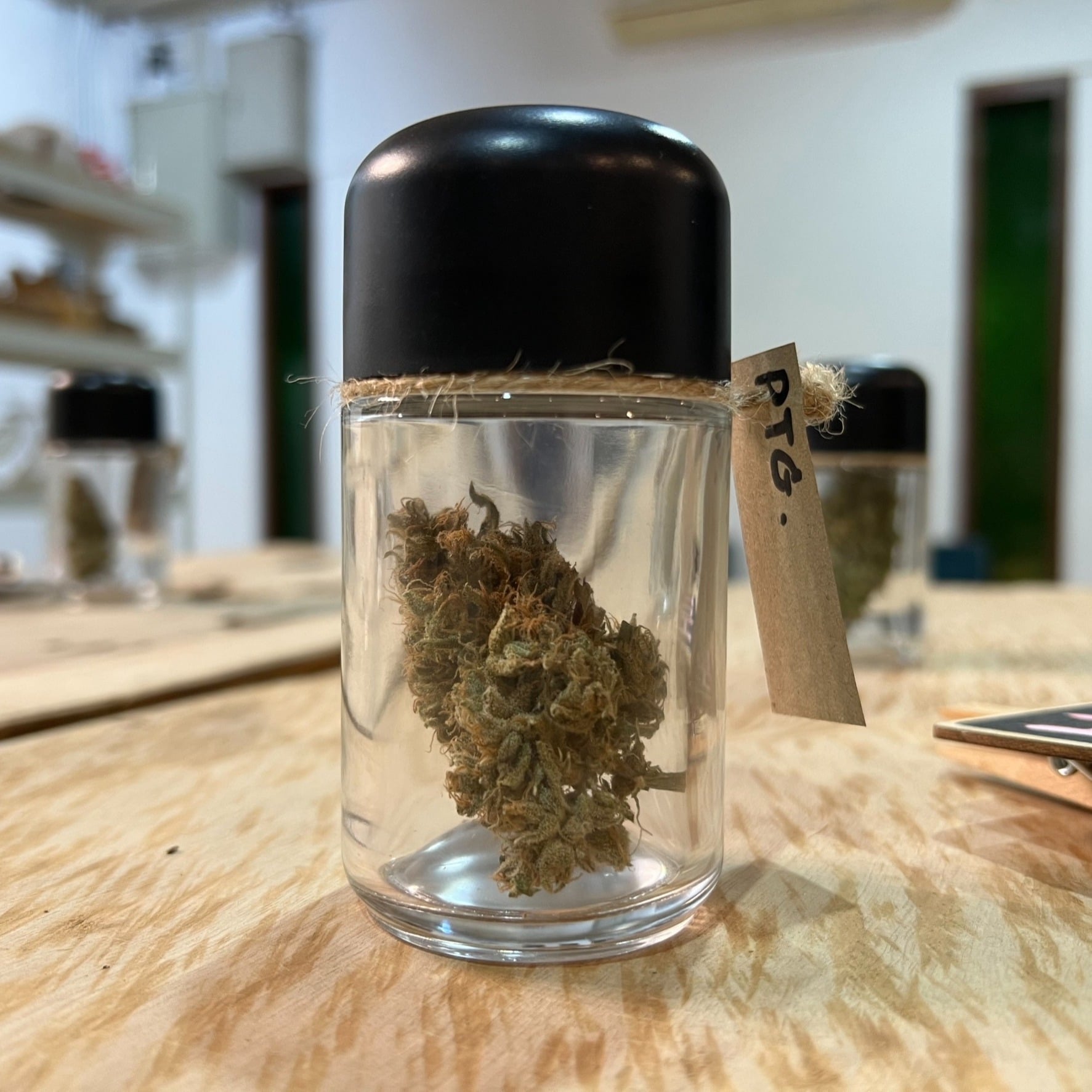 Weed Shop By Yield Lab
