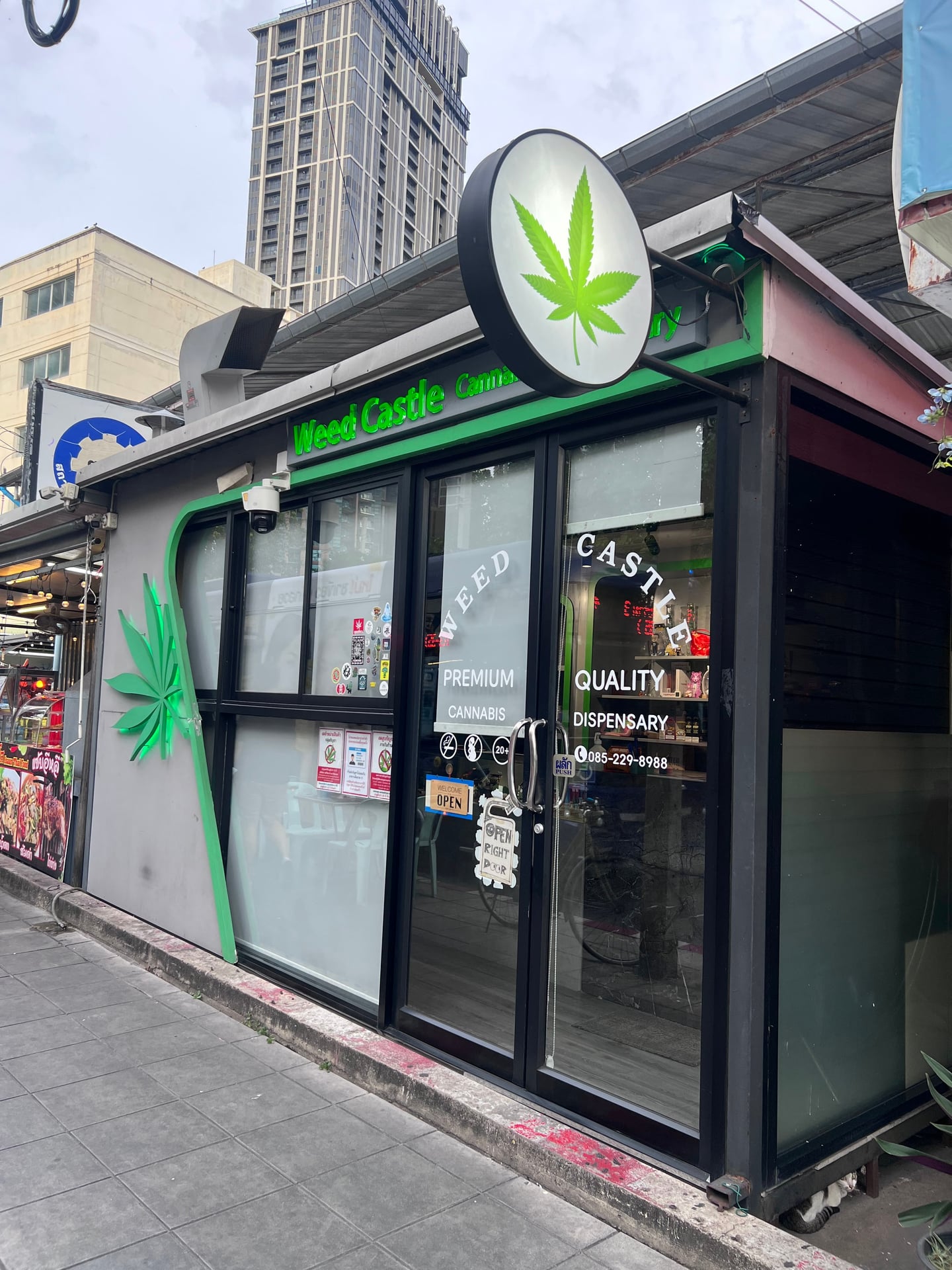 Betel Cannabis Cafe