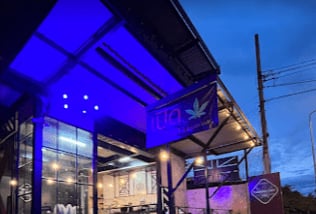 Cannabis Cafe'