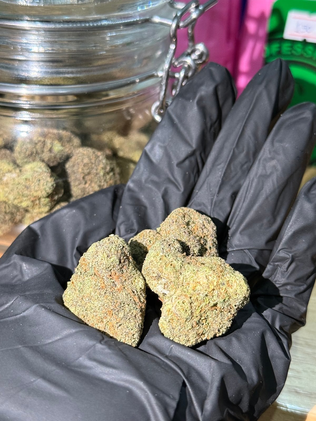 THCDM Weed Shop & Drinks