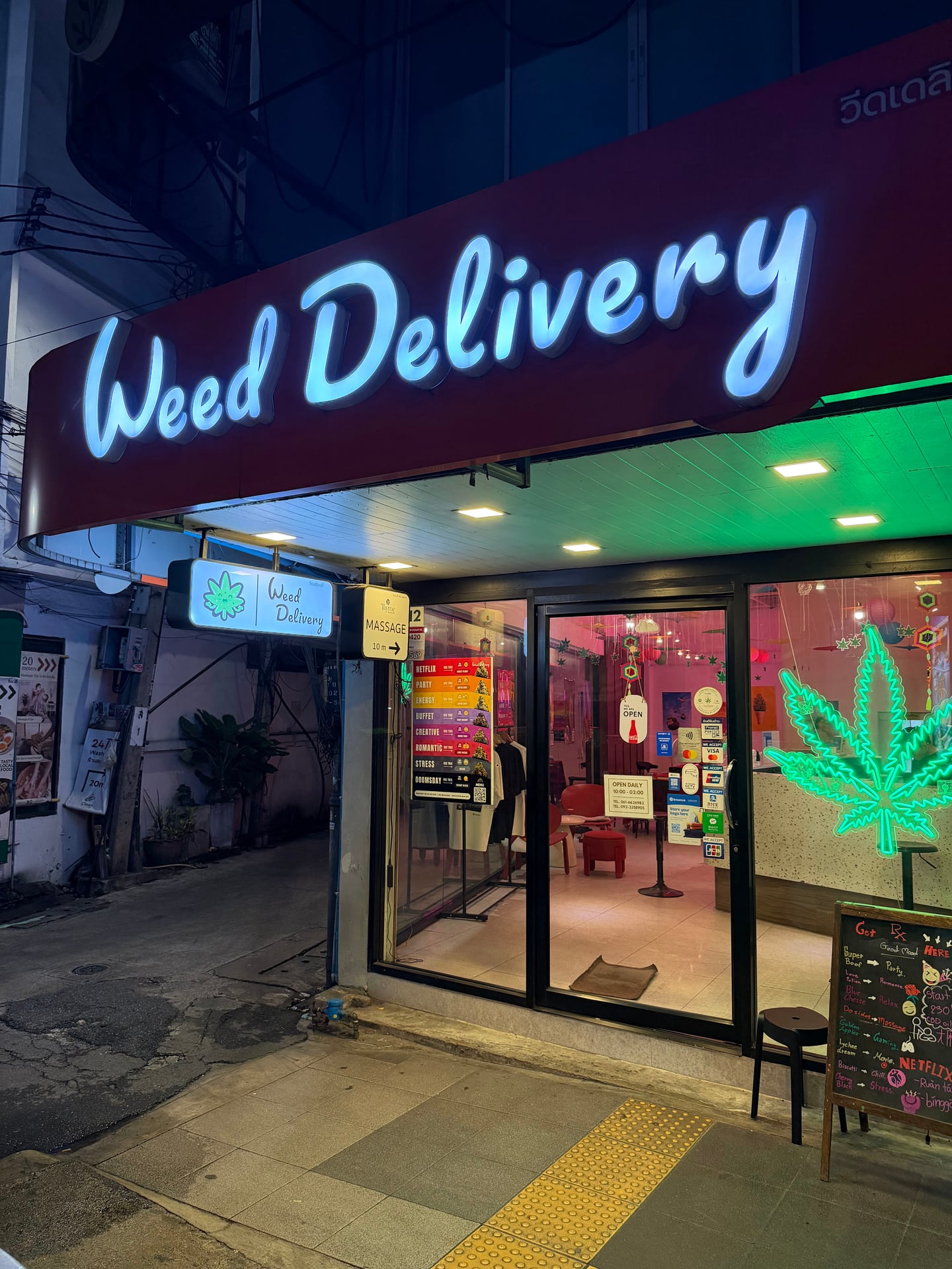 WEED Express Phloen Chit