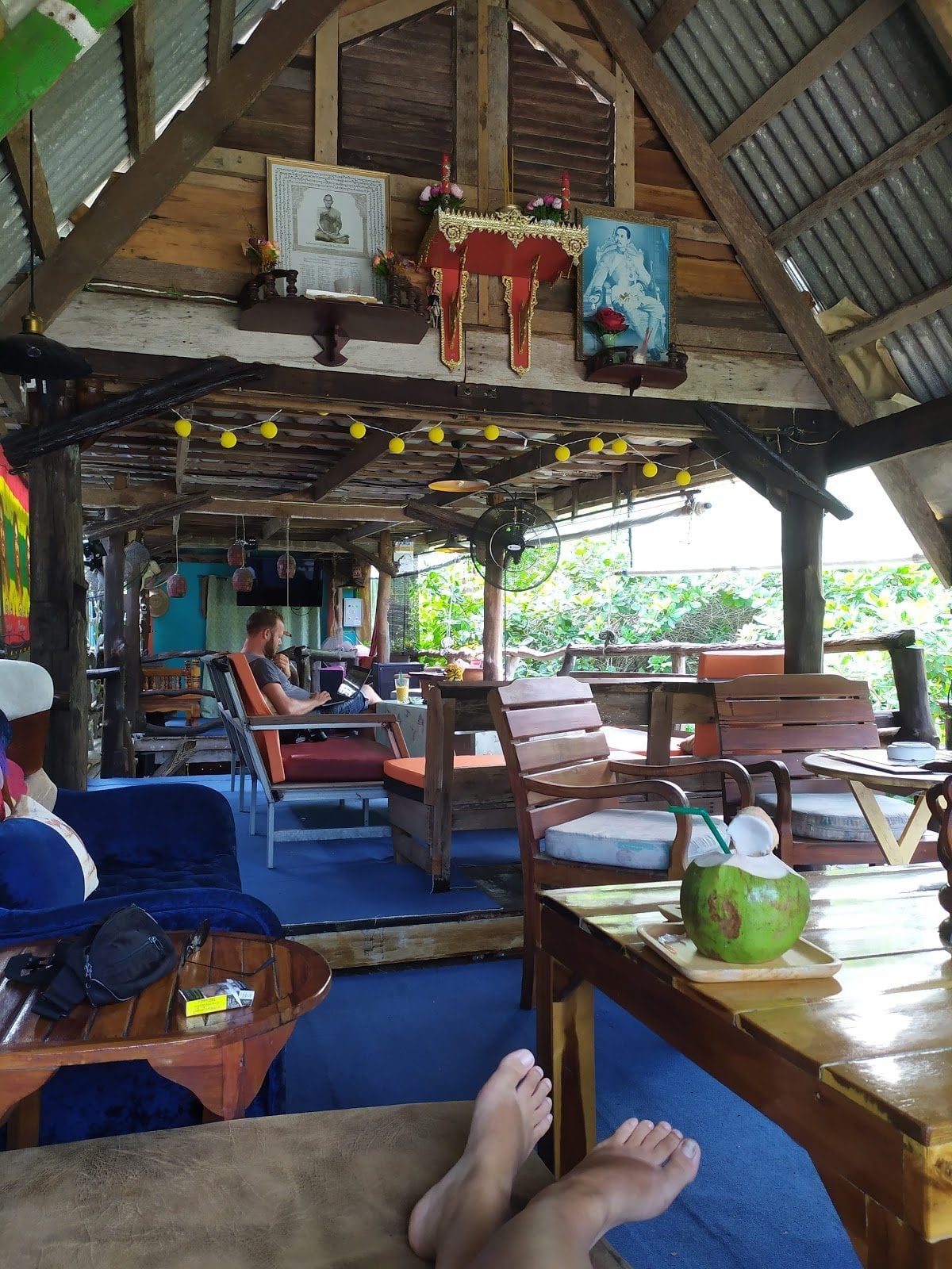Woodstock Bar