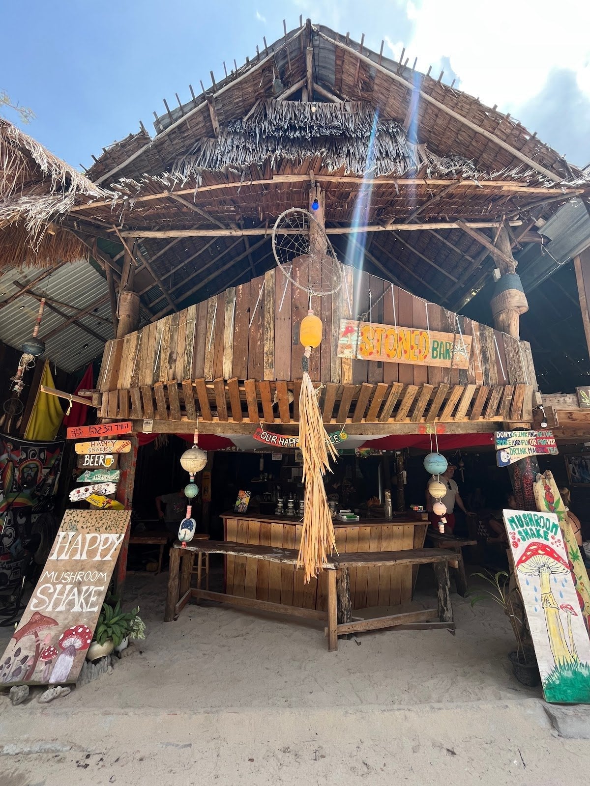 Stoned Bar