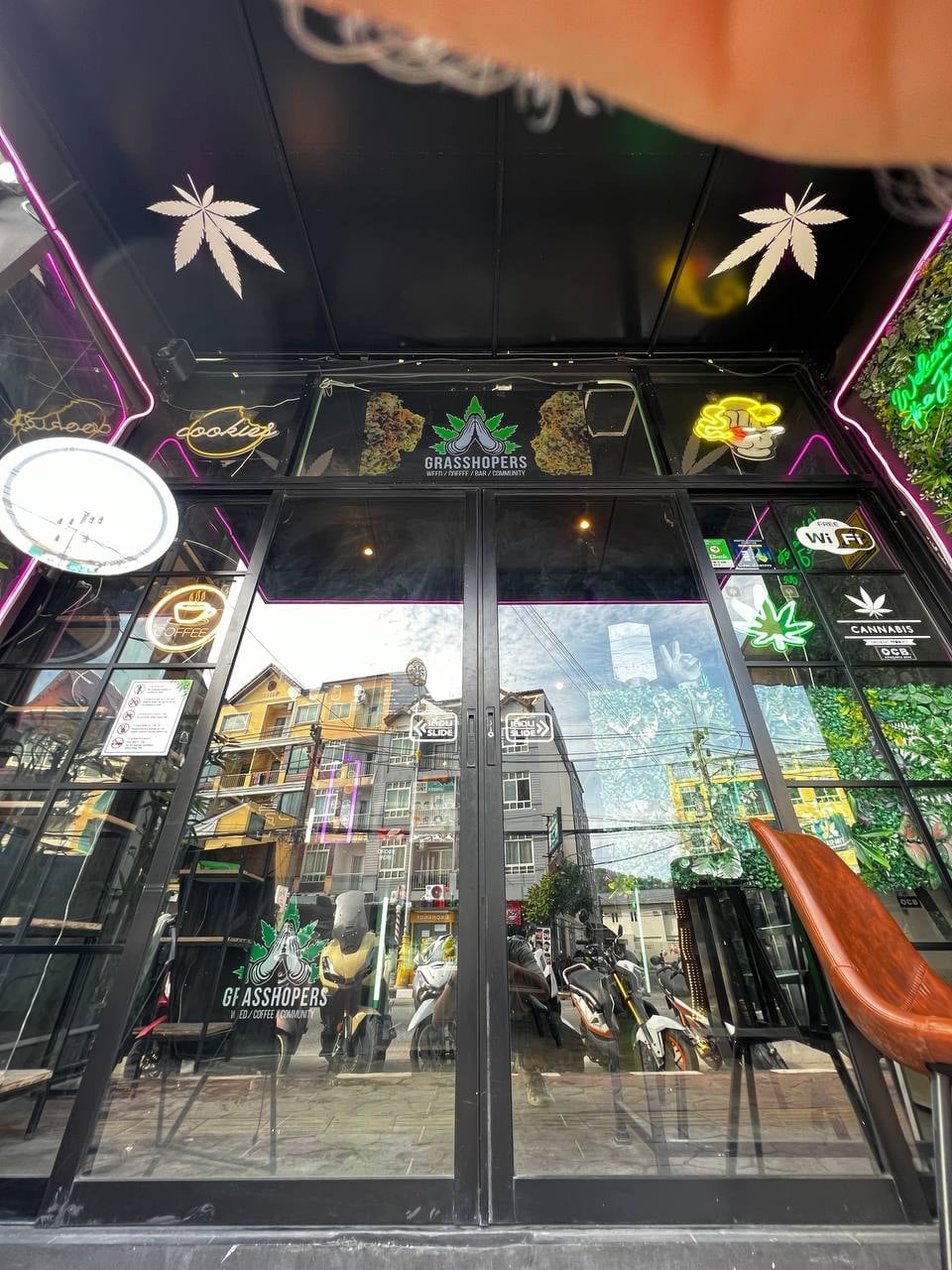 Grasshopers Patong