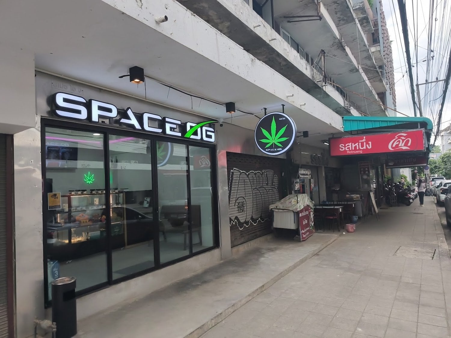 Space OG Weed Shop