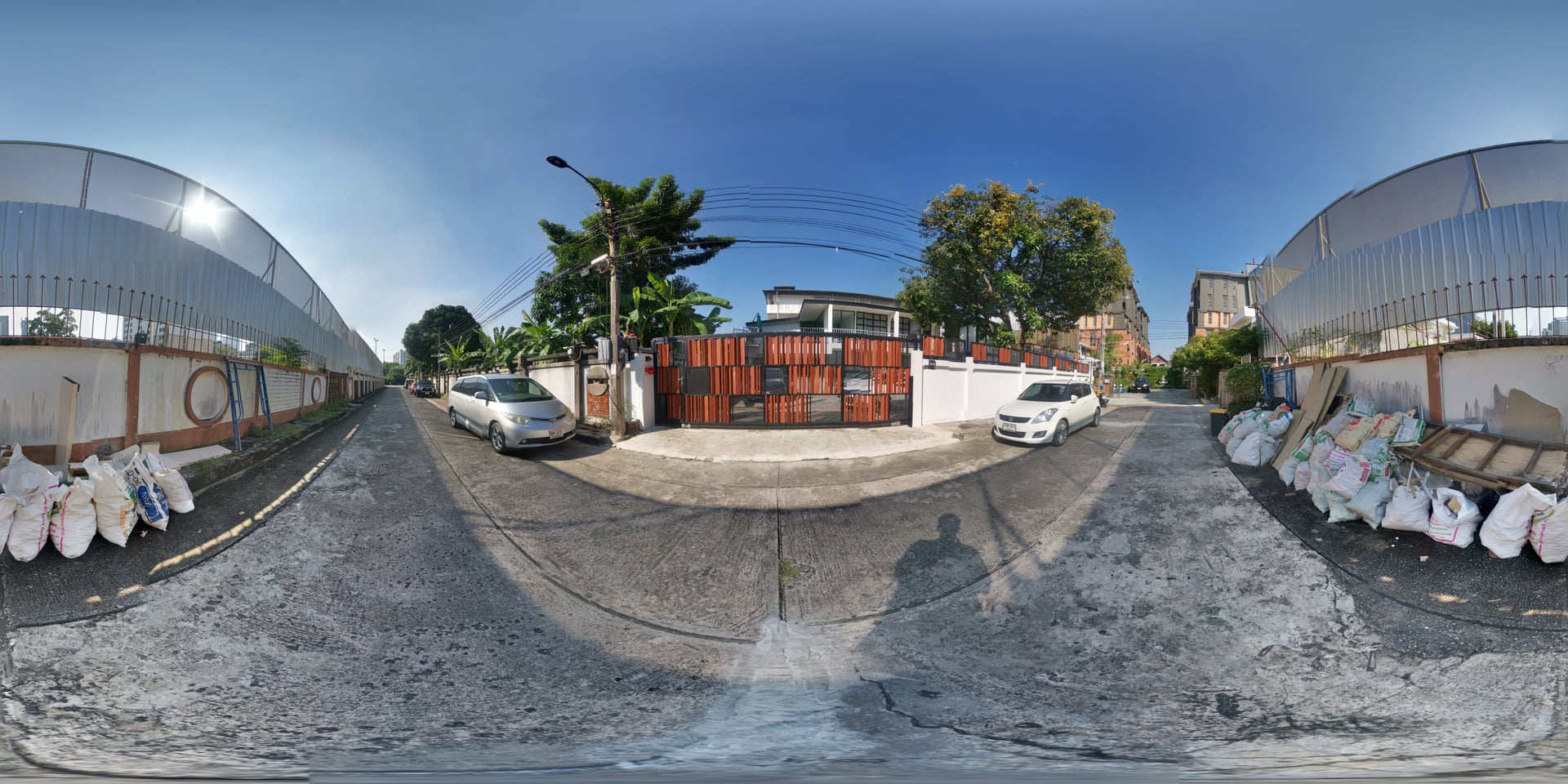 Impala64 Sukhumvit 64 - Delivery Walk-in