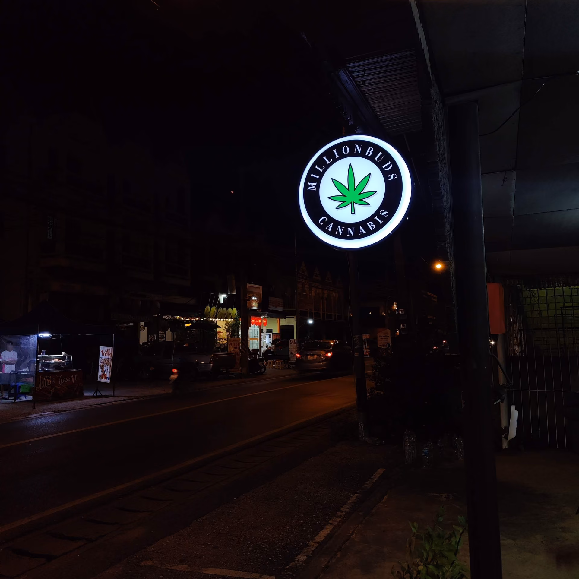 Konopná výdejna Herbal Heights v Chiang Mai logo